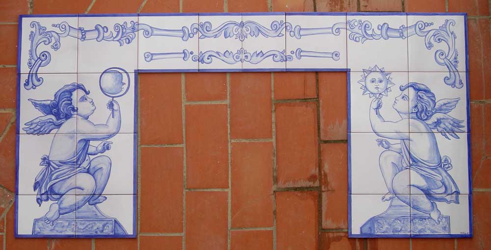 Chimenea en azul cobalto. Cerámica artesanal para interiores | Cerámica